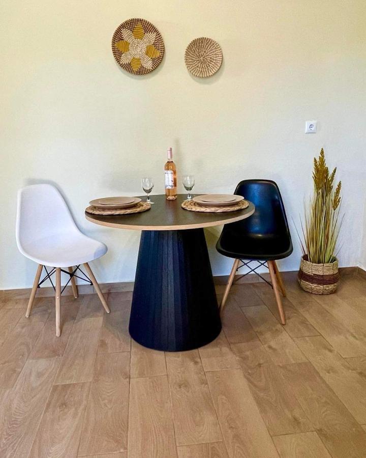סידריון Euphoria Suites And Studios מראה חיצוני תמונה