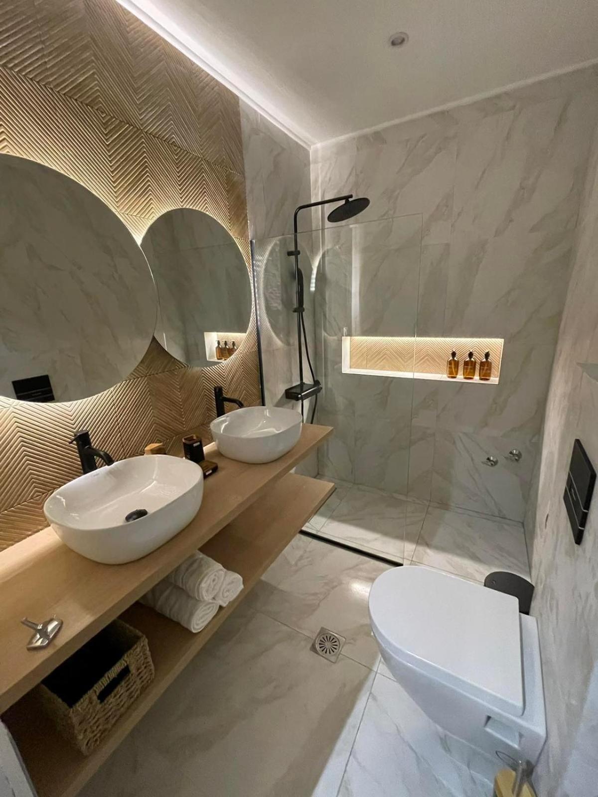 סידריון Euphoria Suites And Studios מראה חיצוני תמונה