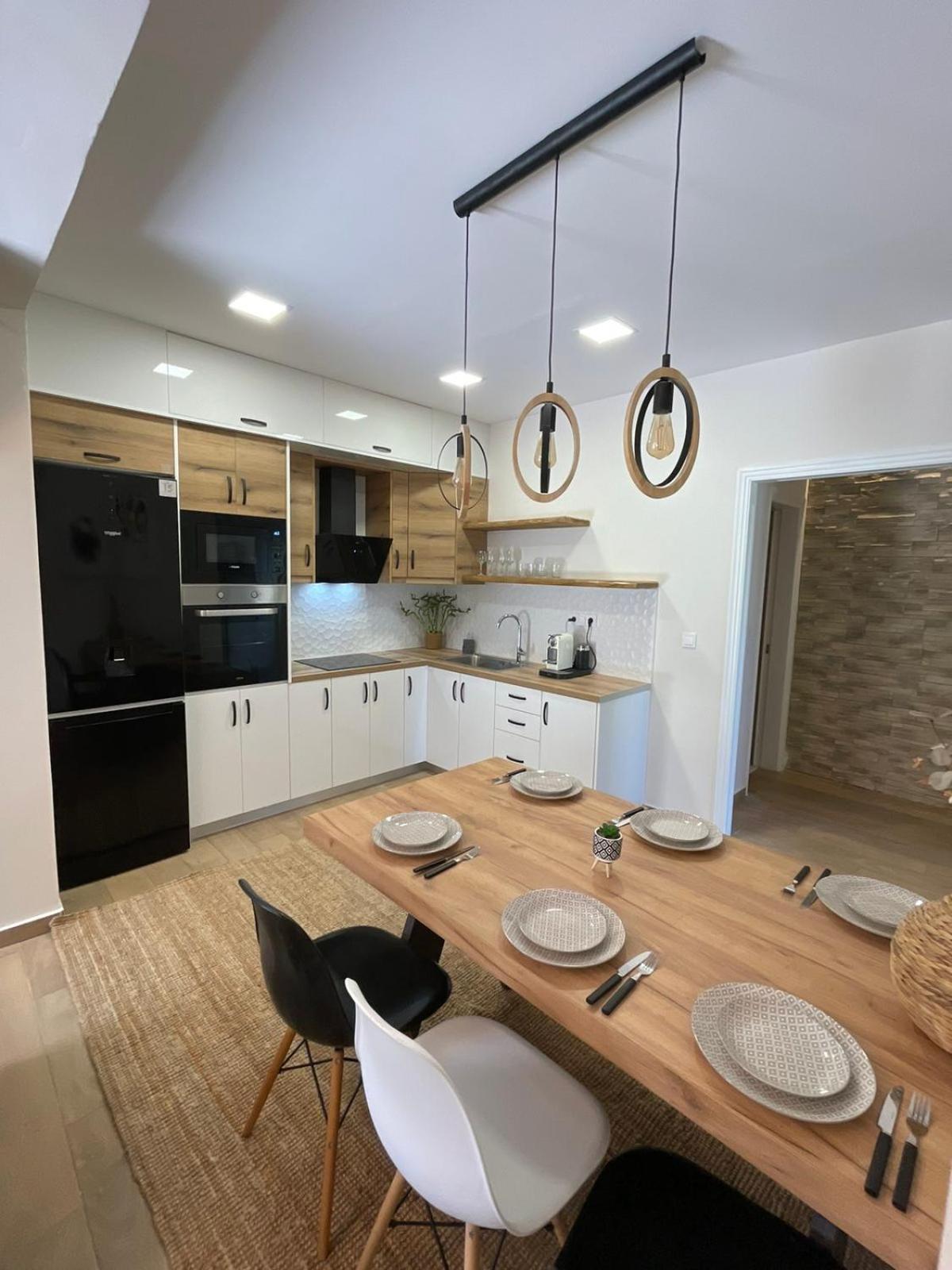 סידריון Euphoria Suites And Studios מראה חיצוני תמונה