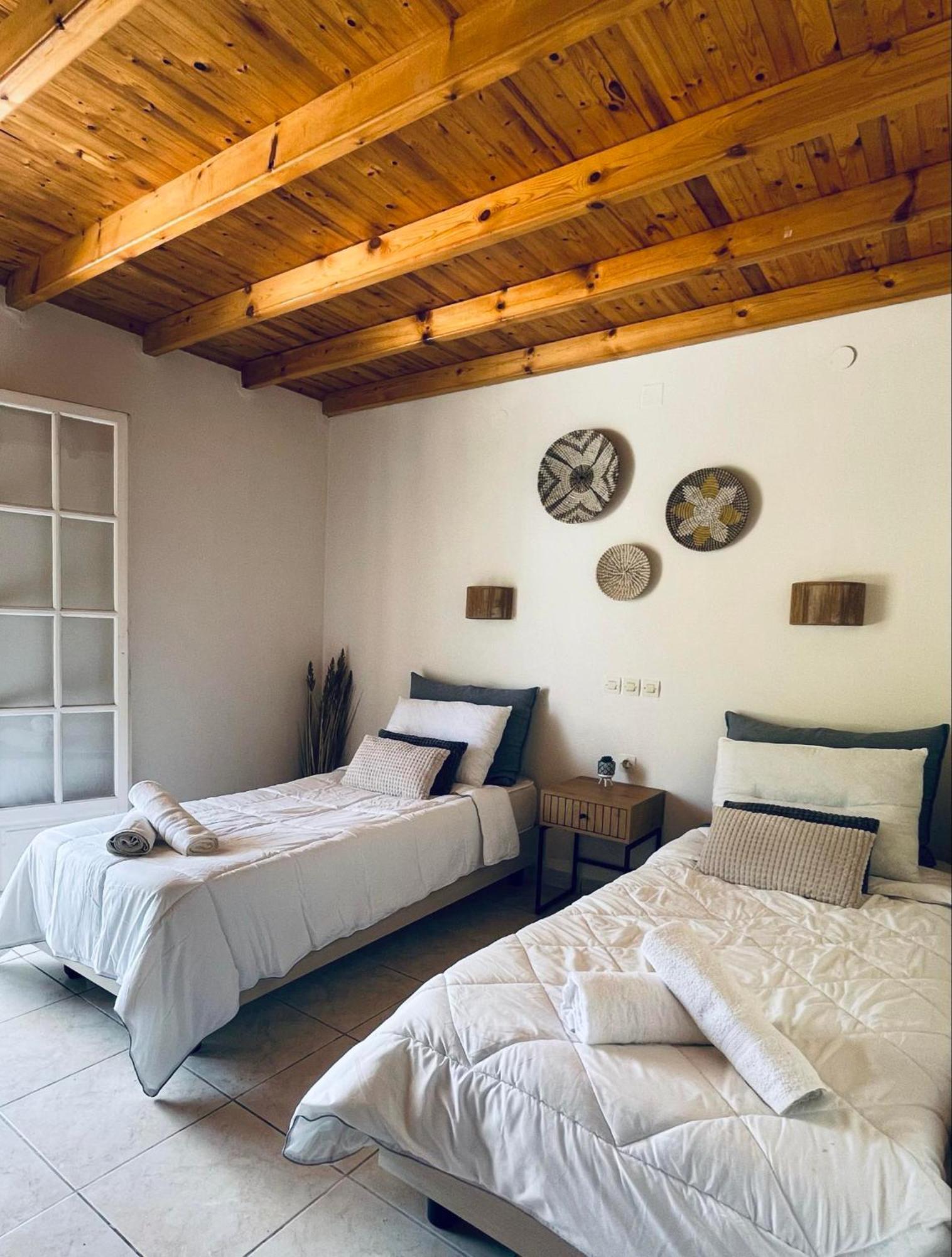 סידריון Euphoria Suites And Studios מראה חיצוני תמונה