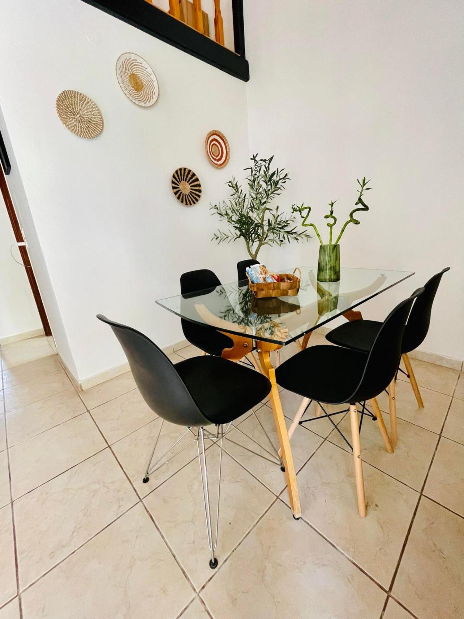 סידריון Euphoria Suites And Studios מראה חיצוני תמונה