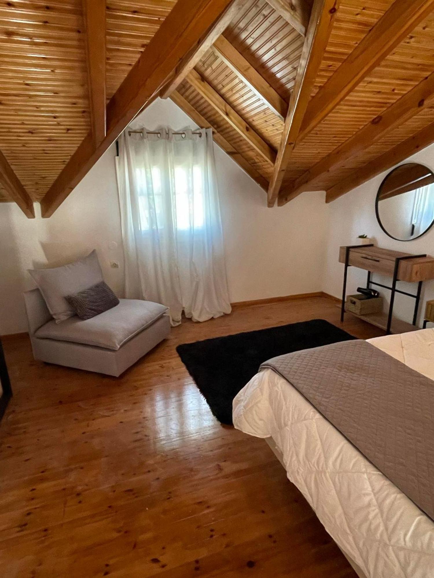 סידריון Euphoria Suites And Studios מראה חיצוני תמונה